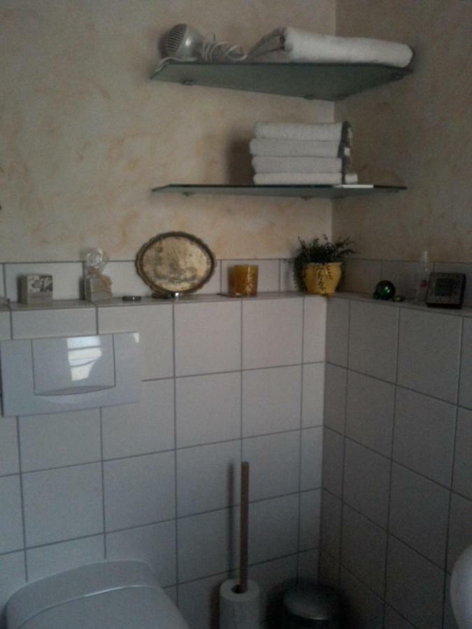 Messezimmer Naehe Zentrum Кельн Екстер'єр фото