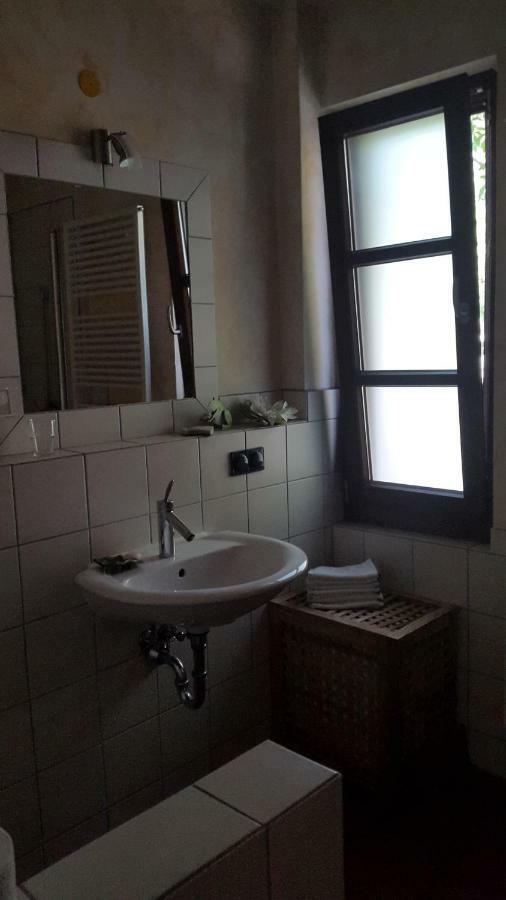 Messezimmer Naehe Zentrum Кельн Екстер'єр фото